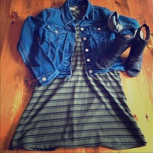 Stylish Levi short denim jacket